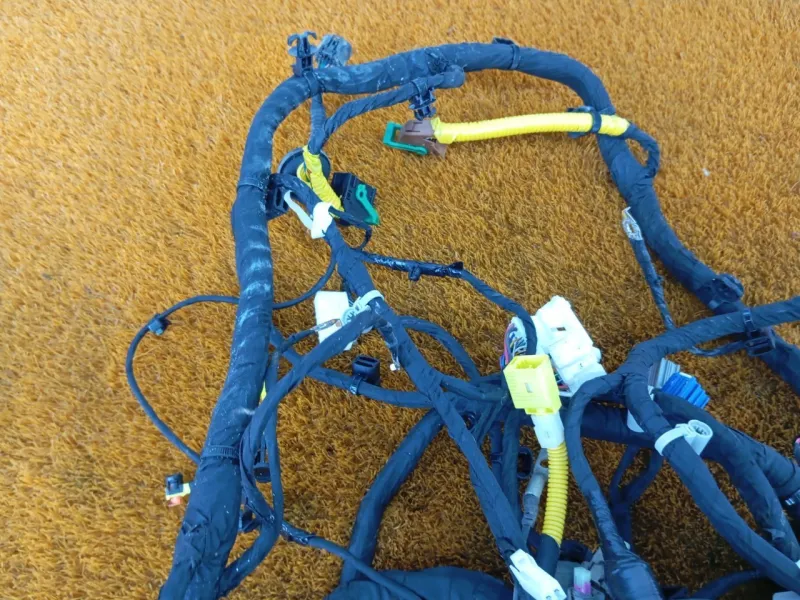 Проводка салона