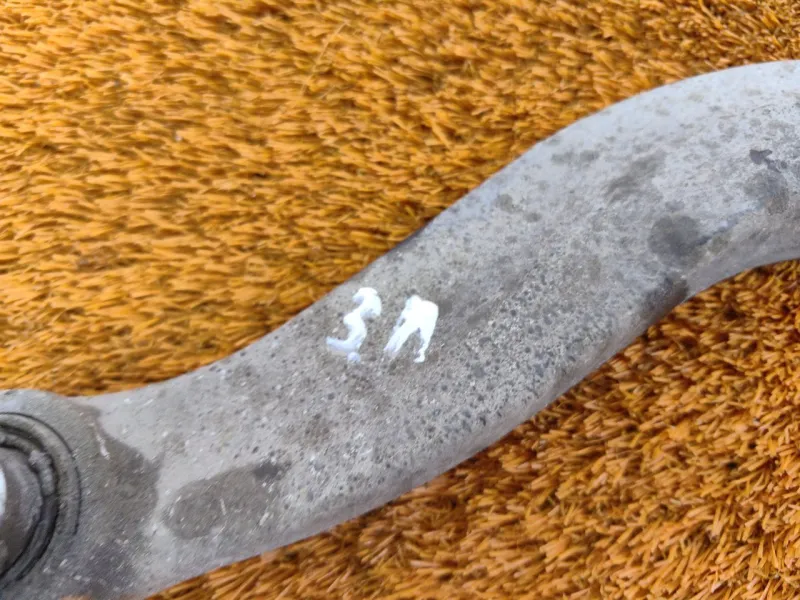 Рычаг подвески