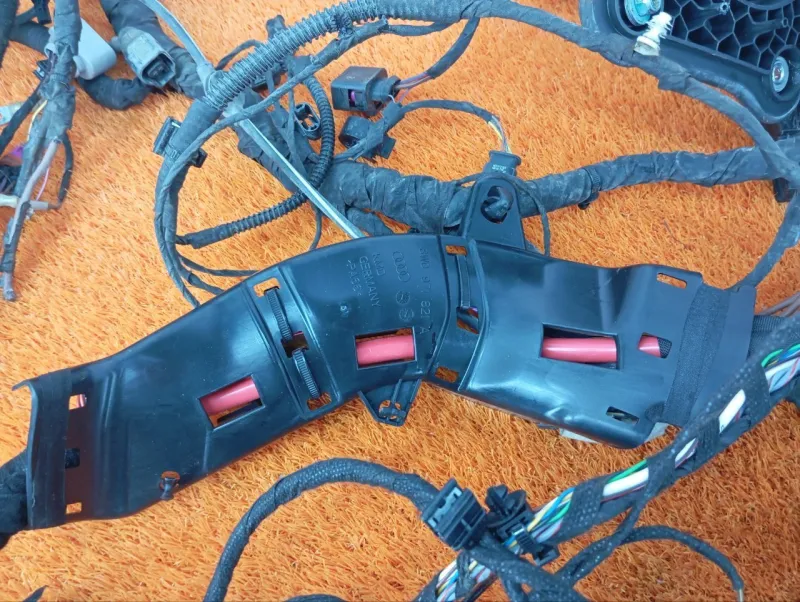 Проводка салона