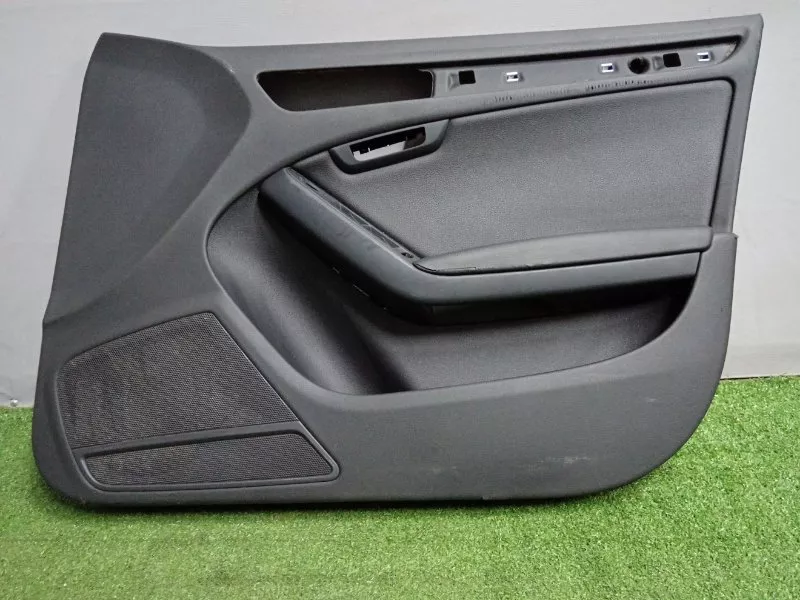 Обшивка двери Audi A5 2010 8T8867304EWFA 8T, передняя правая