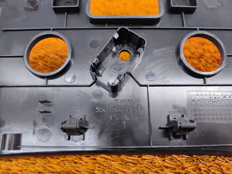 Накладка на торпедо