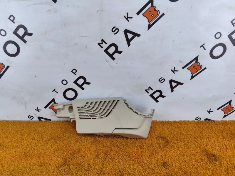 Обшивка багажника