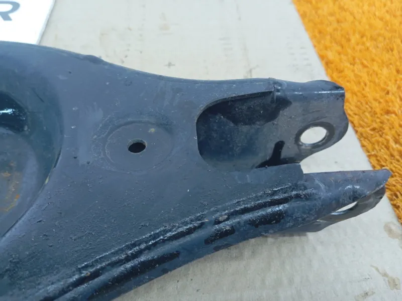 Рычаг подвески