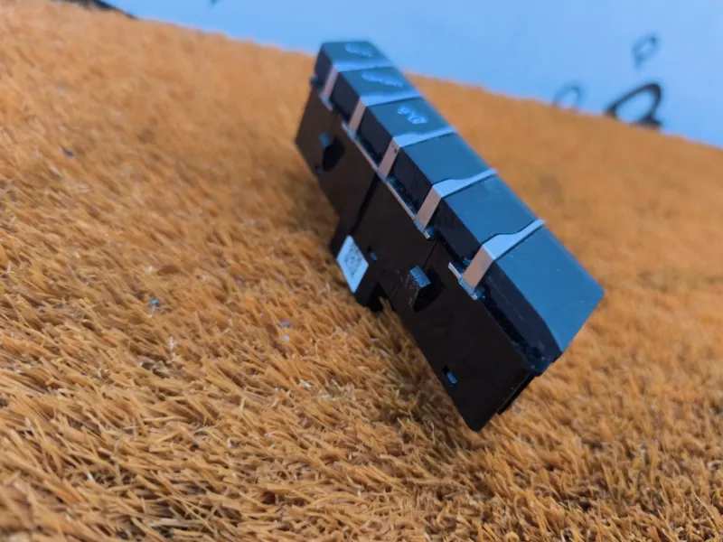 Блок кнопок