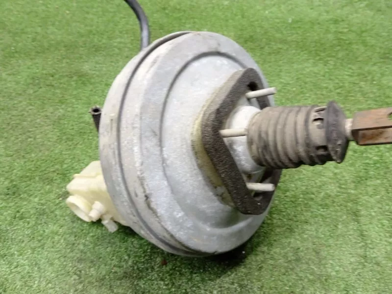 Главный тормозной цилиндр