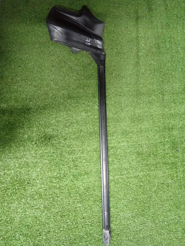 Уплотнитель стекла двери