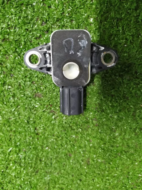 Датчик удара