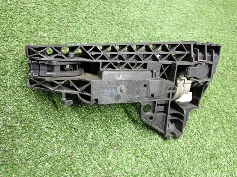 Ручка двери наружняя