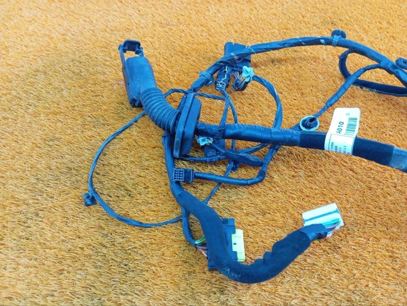 Проводка двери