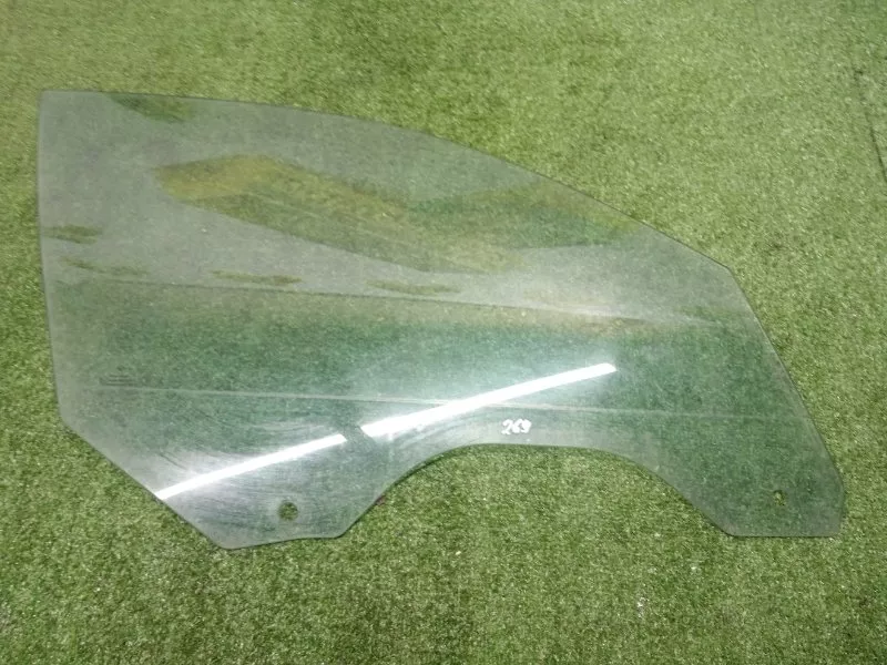 Стекло двери BMW 7-Series 2002 51338223840 E65/E66, переднее правое