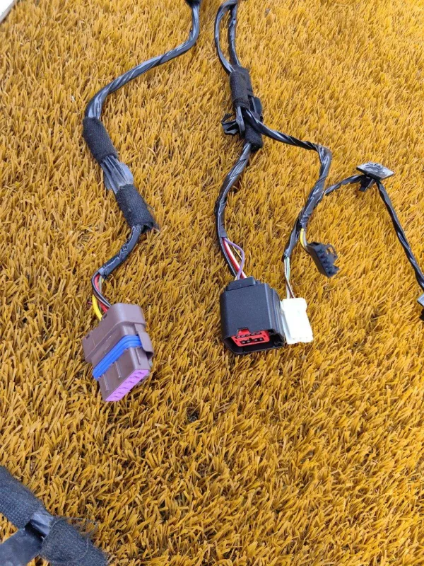 Проводка двери