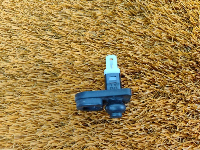 Датчик открытия двери