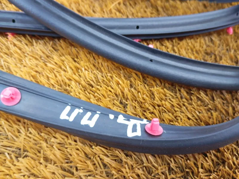 Уплотнитель двери