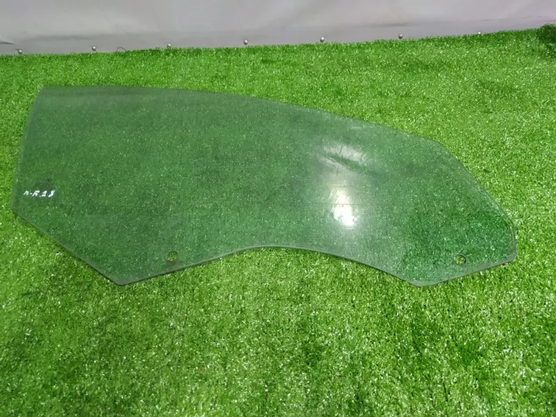 Стекло двери BMW 5-Series 2012 51337182110 F10, переднее правое