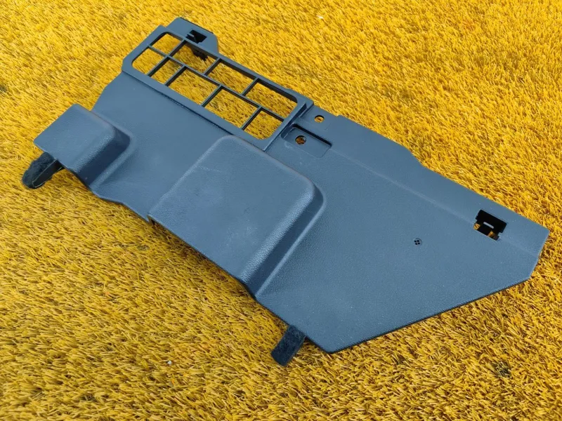 Накладка на торпедо