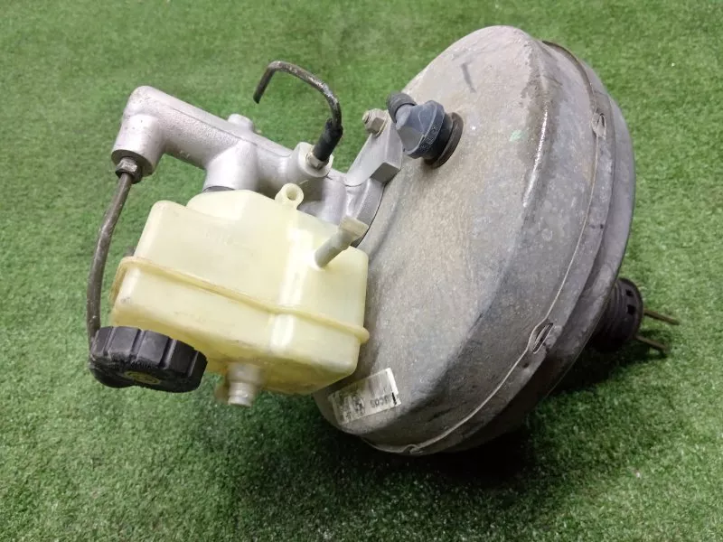 Главный тормозной цилиндр