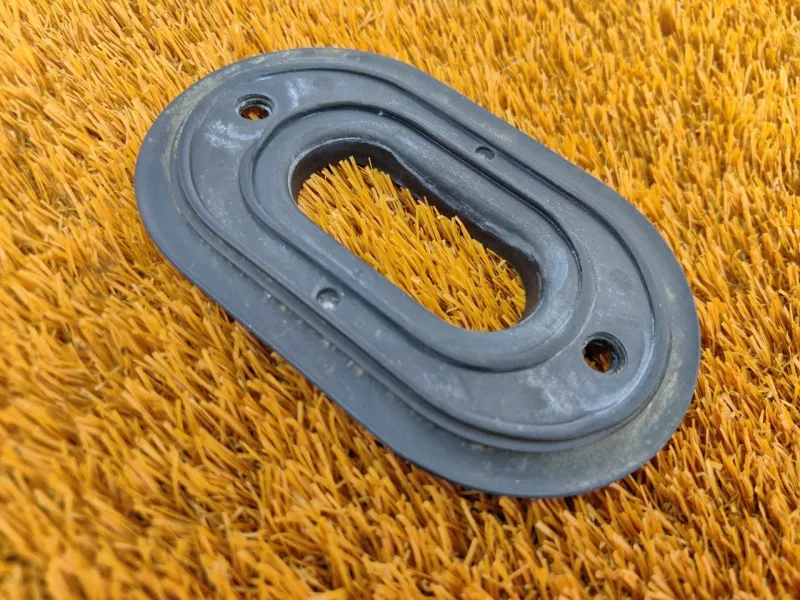 Уплотнительная резинка