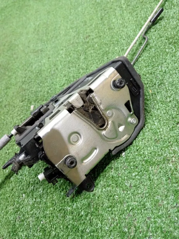 Замок двери