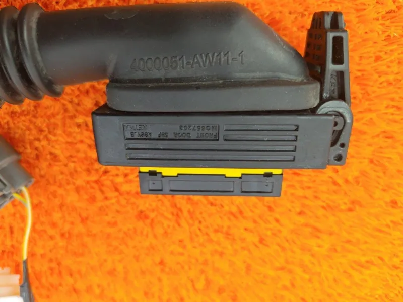 Проводка двери