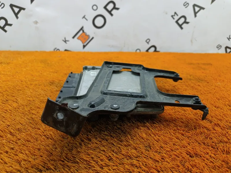 Блок управления двигателем