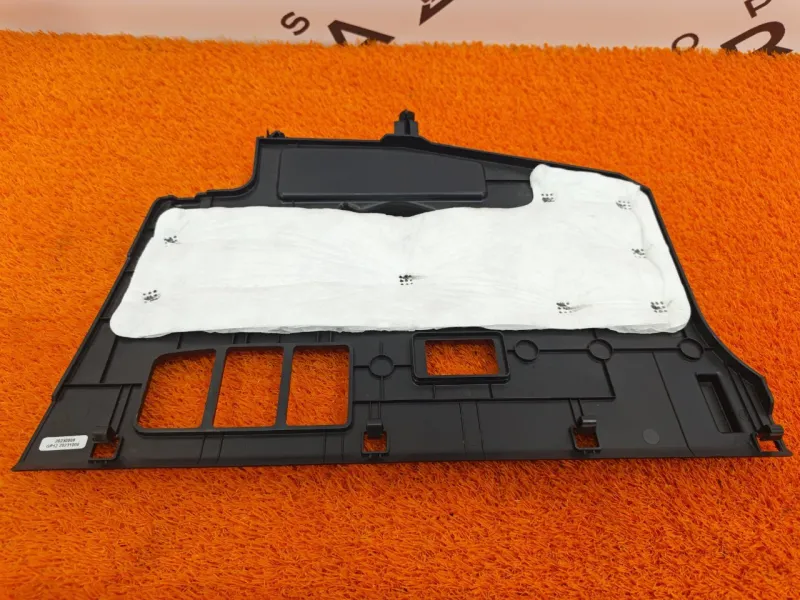 Накладка на торпедо