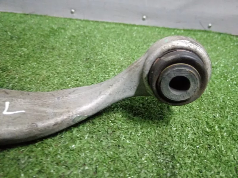 Рычаг подвески