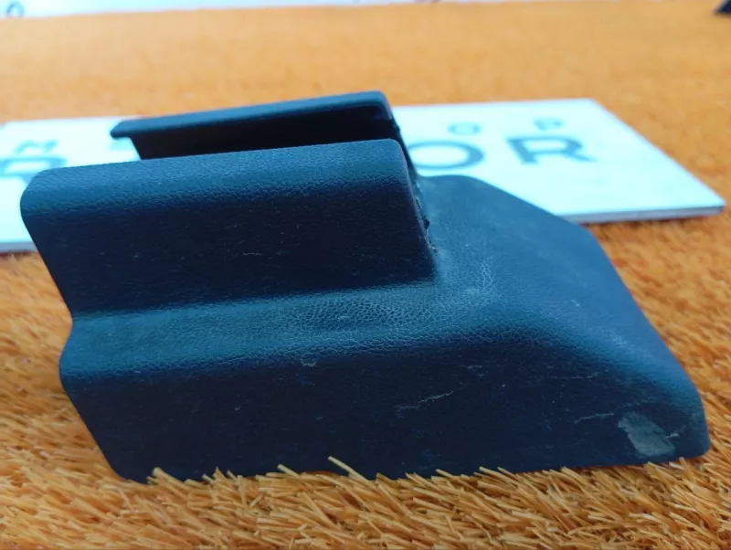 Пластик салона