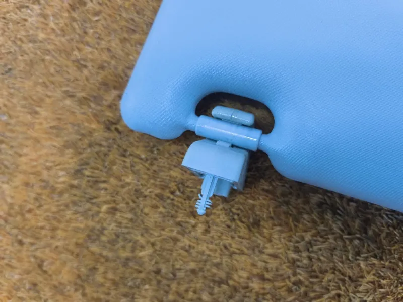 Козырек солнцезащитный