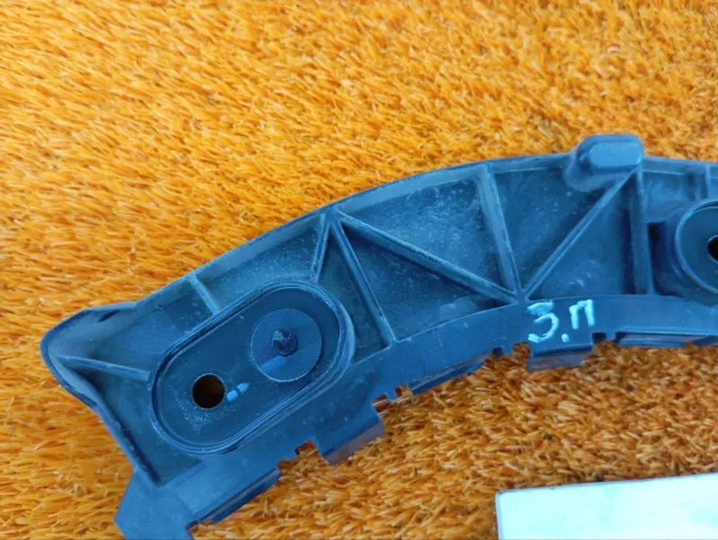 Кронштейн бампера Changan CS55 Plus 2024 2804220AW20 JL473ZQ7, задний правый