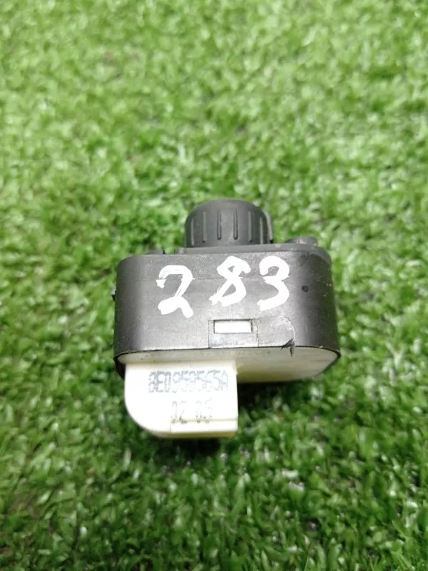 Джойстик регулировки зеркал