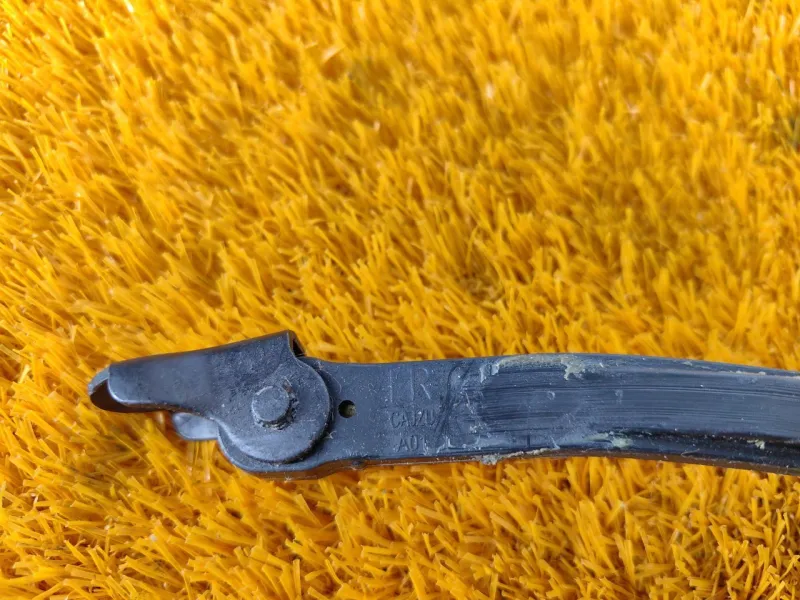 Ограничитель двери