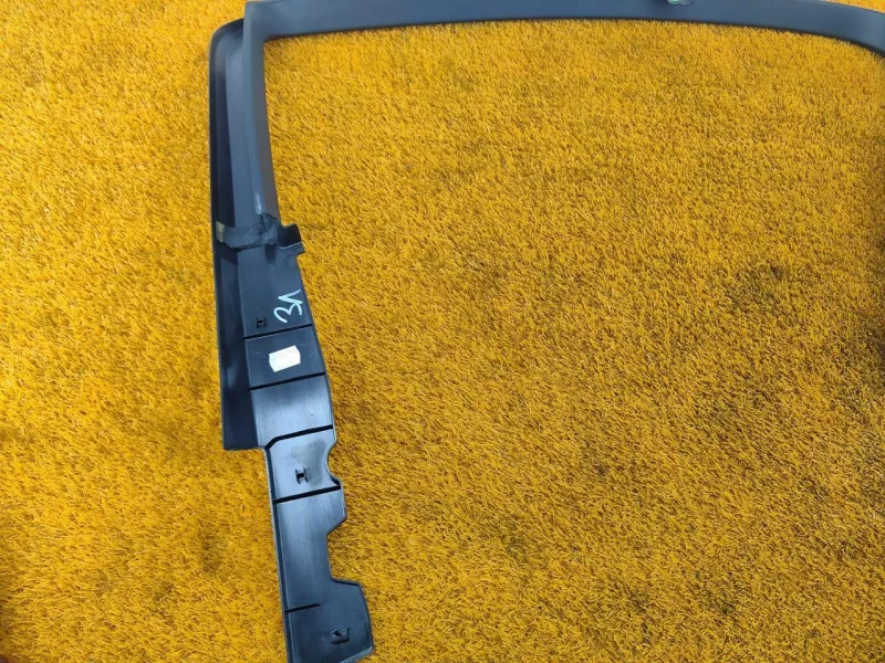 Молдинг двери