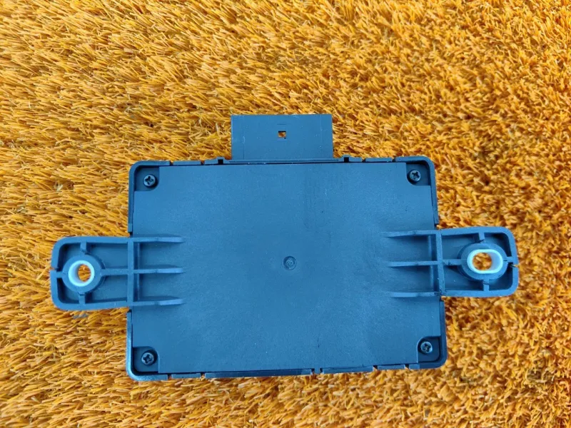 Преобразователь напряжения