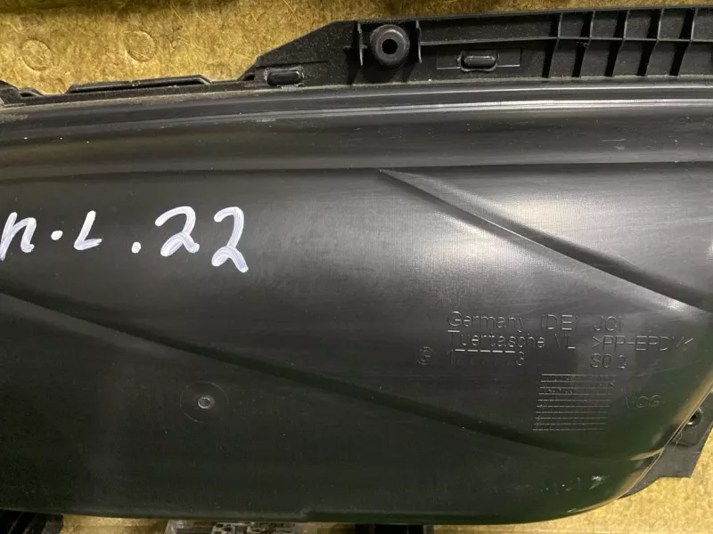 Обшивка двери BMW 5-Series 2010 51417273047 F10, передняя левая