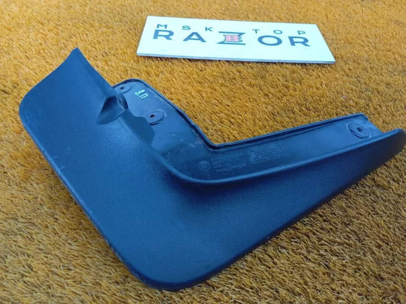 Брызговик BMW X3 2018 24223110 G01 B47, задний правый