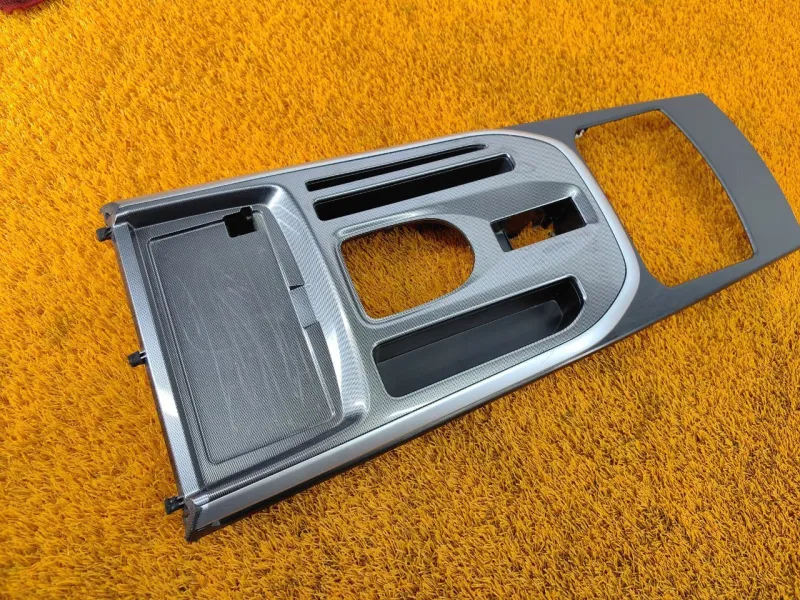 Накладка центральной консоли