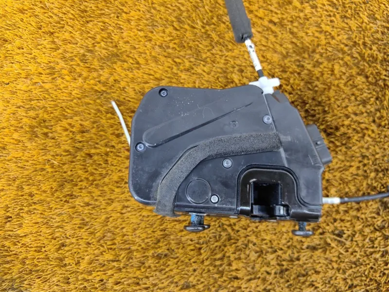 Замок двери