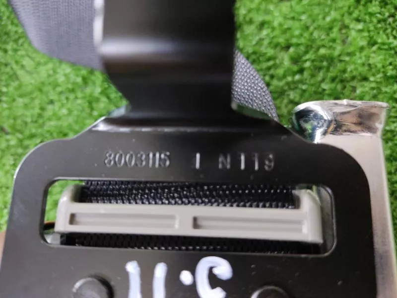 Ремень безопасности