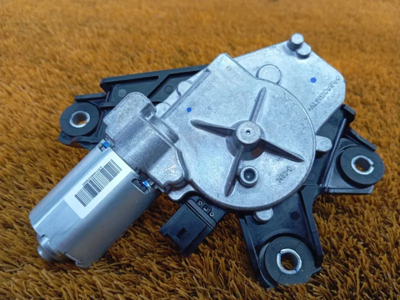 Мотор стеклоочистителя