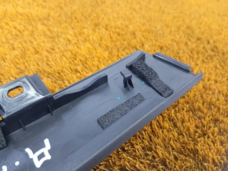 Молдинг двери