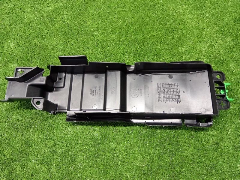 Кронштейн подлокотника