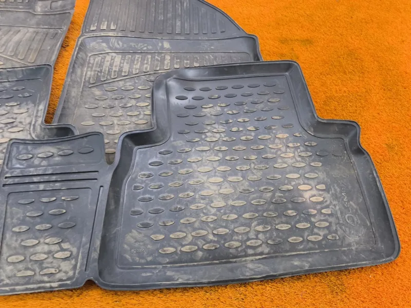 Коврики салона