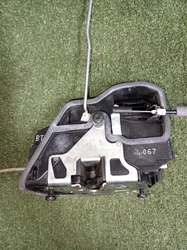 Замок двери