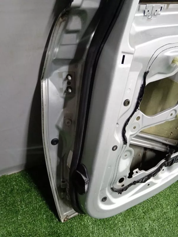 Дверь BMW 3-Series 2007 41007203676 E91, задняя правая