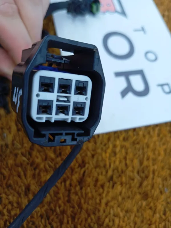 Проводка двери