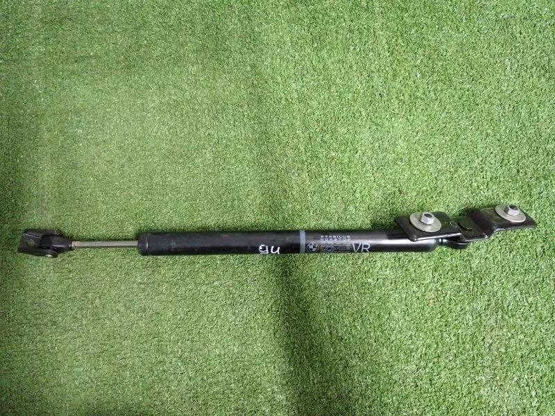 Ограничитель двери