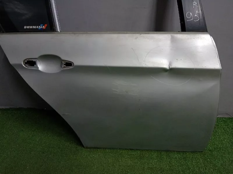 Дверь BMW 3-Series 2006 41007203648 E90, задняя правая