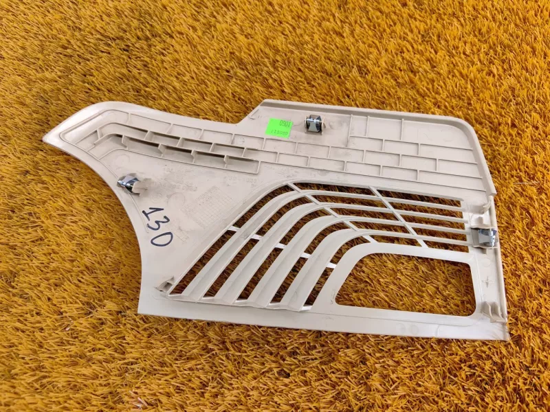 Обшивка багажника