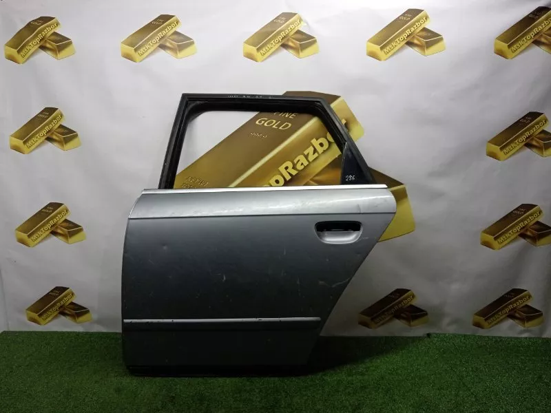 Дверь Audi A4 2005 8E0833051J B7, задняя левая