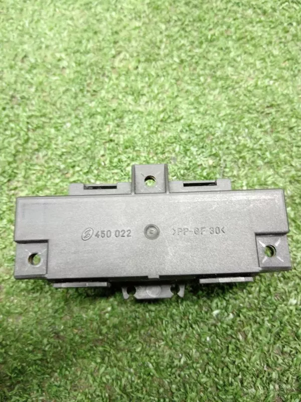 Блок управления подсветкой двери